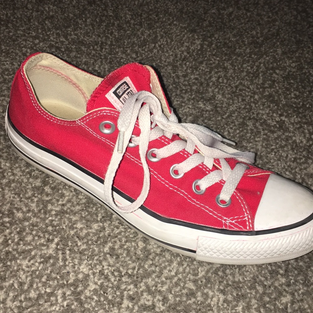 red converse all stars